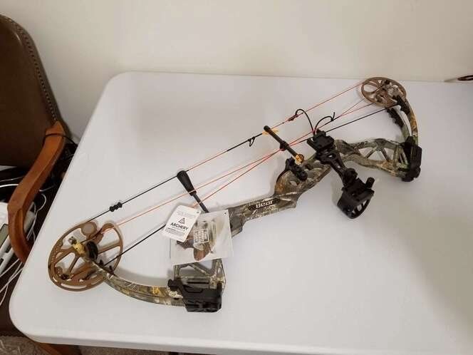 Bear Archery Paradox Compound Bow - Camouflage Right Hand