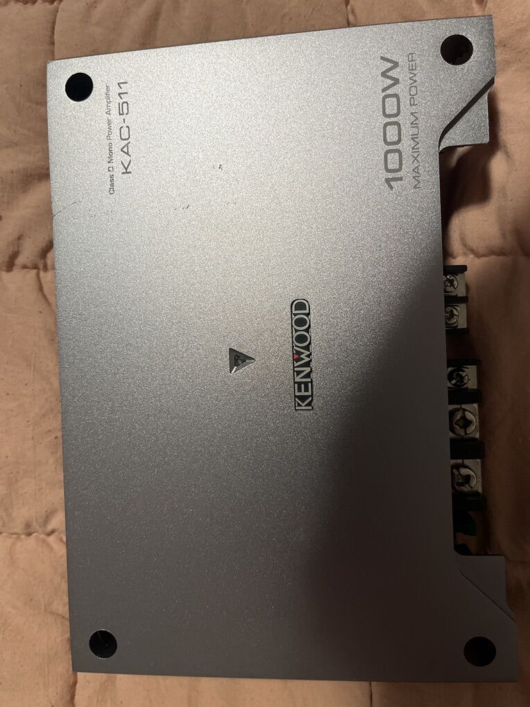 KENWOOD 1000W  Truck amplifier Class D