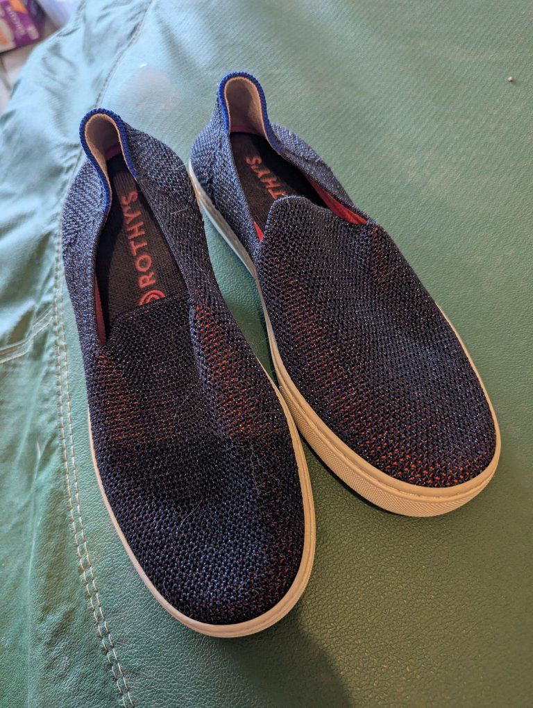 Rothys slip-ons (W7.5)