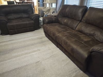 Reclining couch and oversized recliner