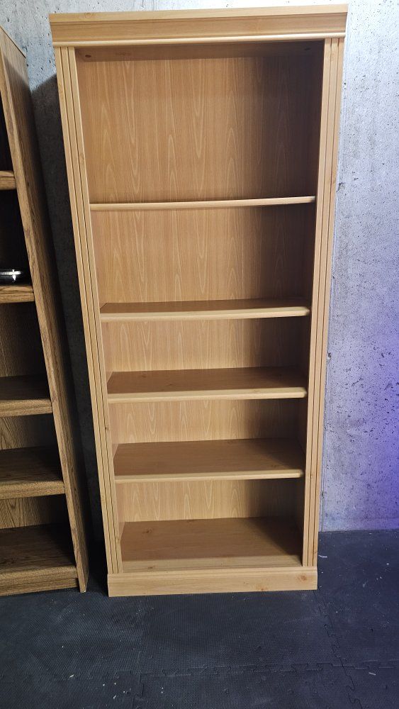 Light Wood Grain Tall Bookcase with Adjustable Shelves