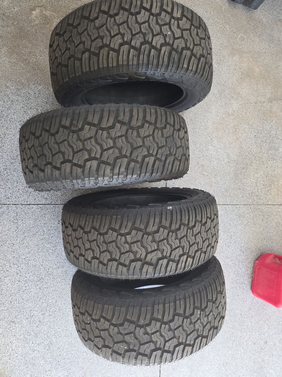 Yokohama Geolander Tires - Set of 4 - 285/55/R20