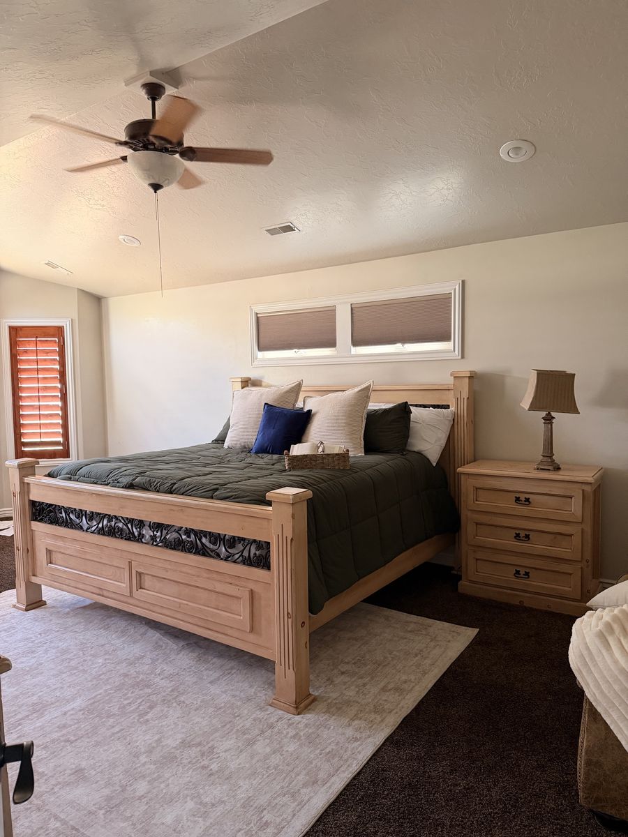 King 4-Piece Furniture Bedroom Set