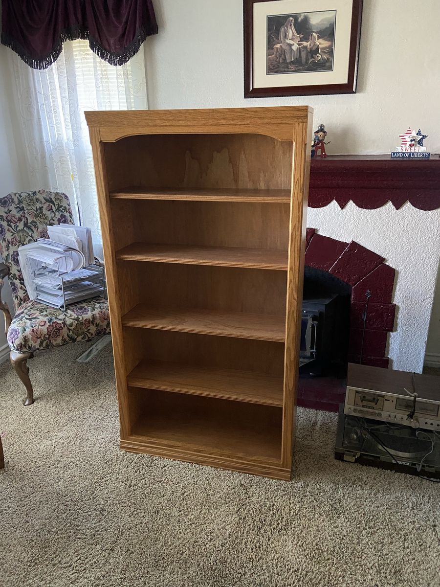 Book Shelf