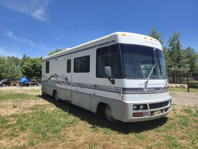 1999 Winnebago 30ft Adventure 25K Miles!