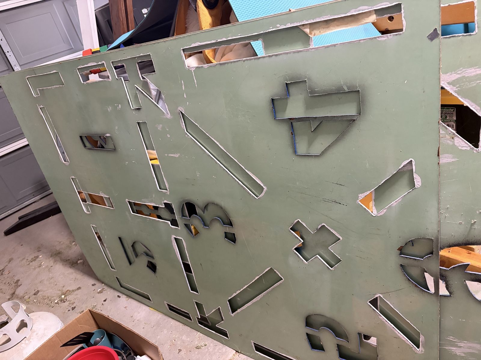 Main image 3