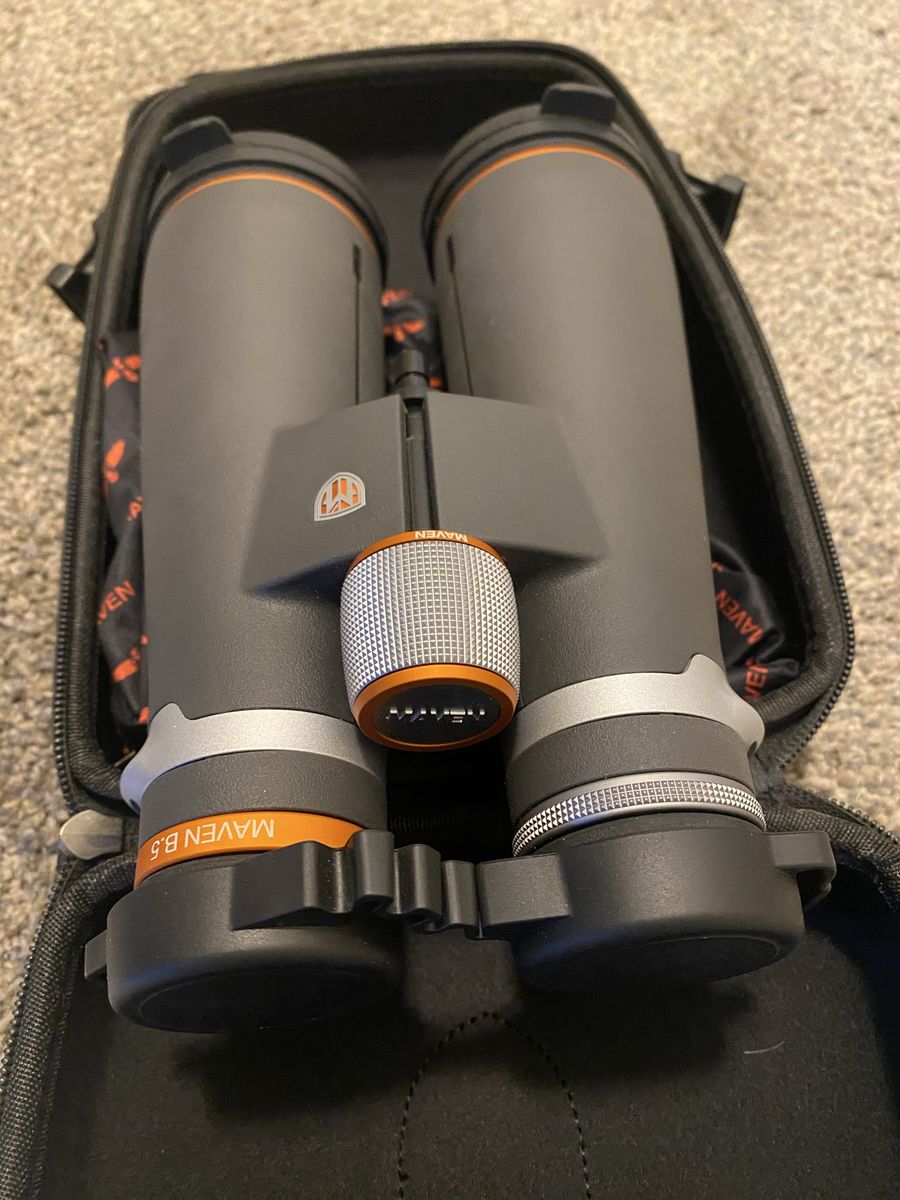 Maven B5 15x56 binoculars