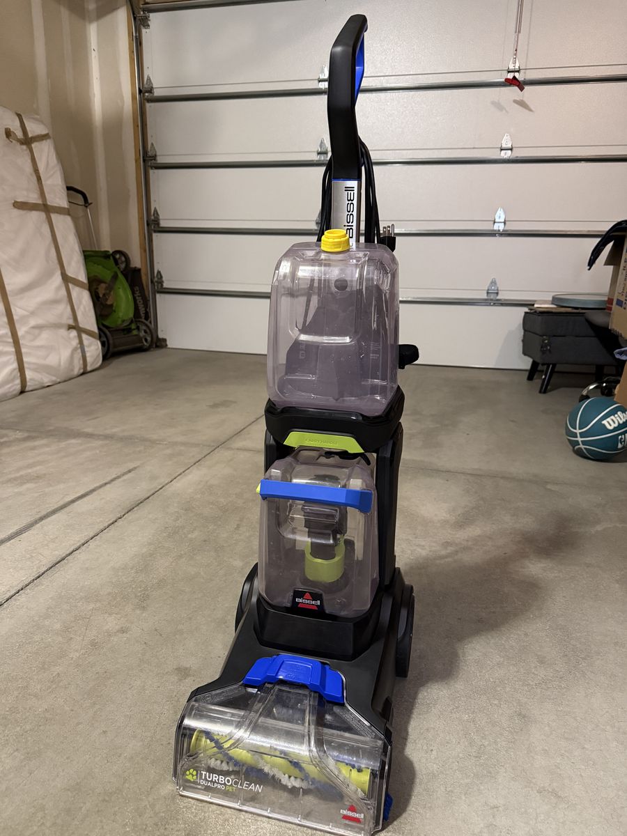 Bissell TurboClean DualPro Pet Carpet Cleaner – Model 3067 – Excellent Condition