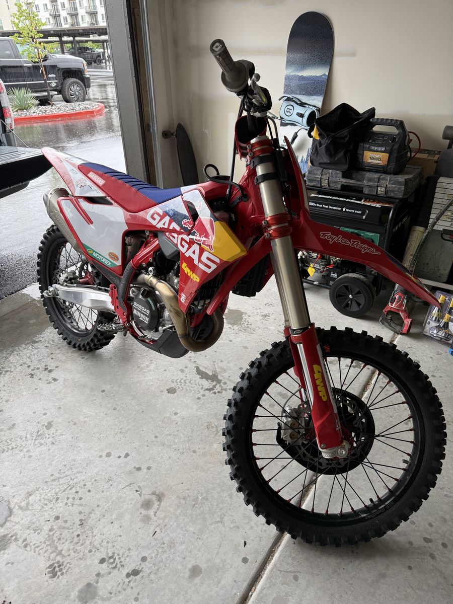 MC 450F Factory Edition – Clean, Low Hours