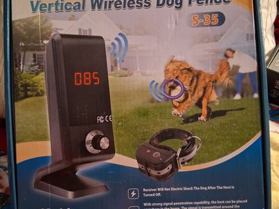 Vertical Wireless Dog Fence S-35 Containment System