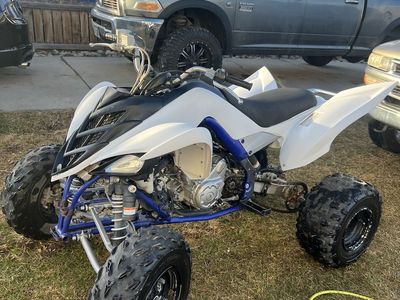 4Wheeler Yamaha Raptor 700cc