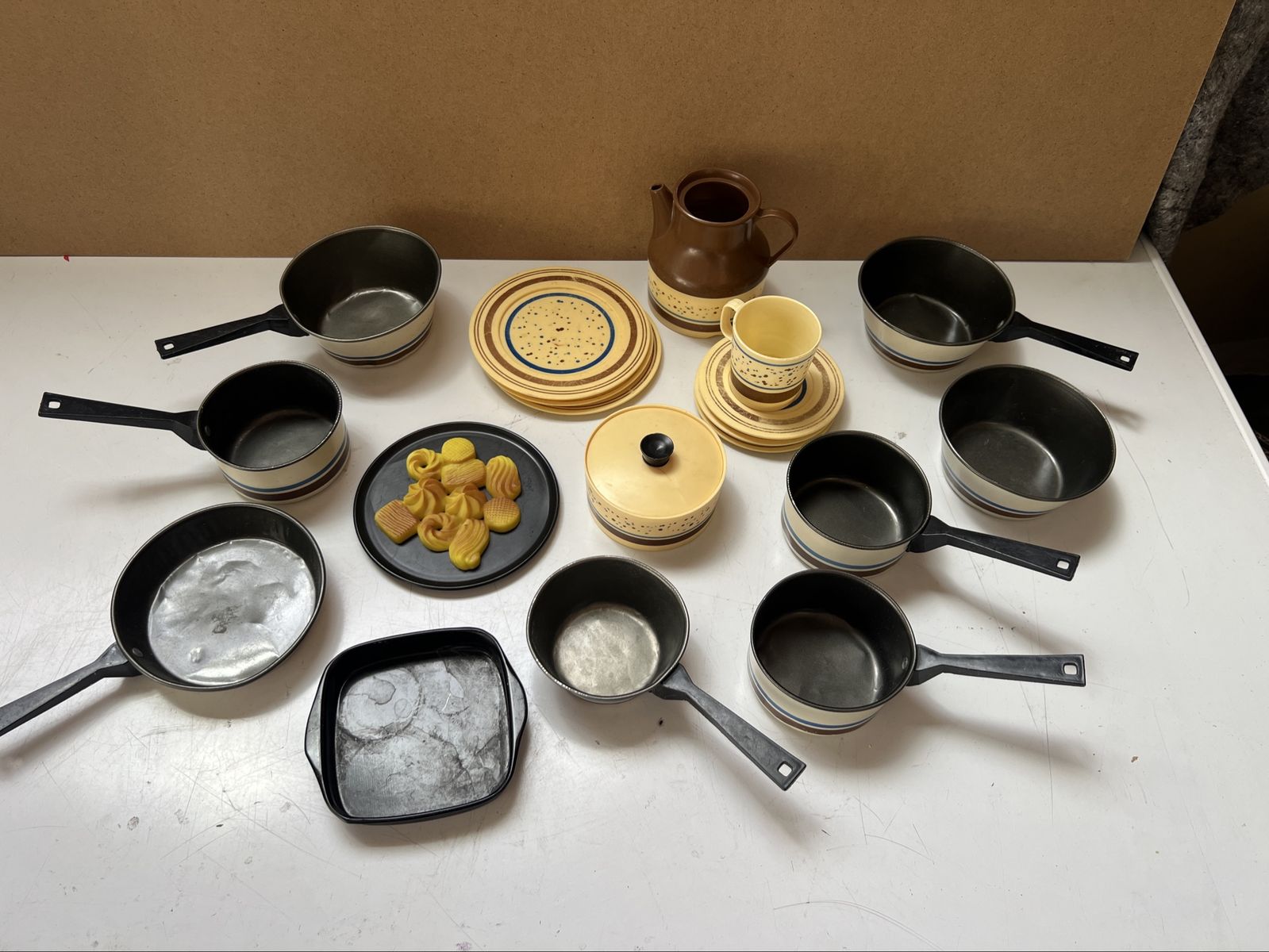 Vintage Chilton Aluminum Specialty PlaY Dishes