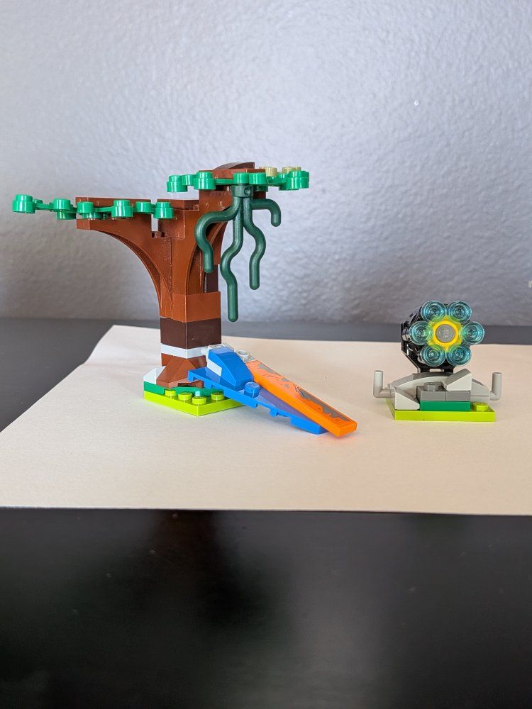 Main image 4
