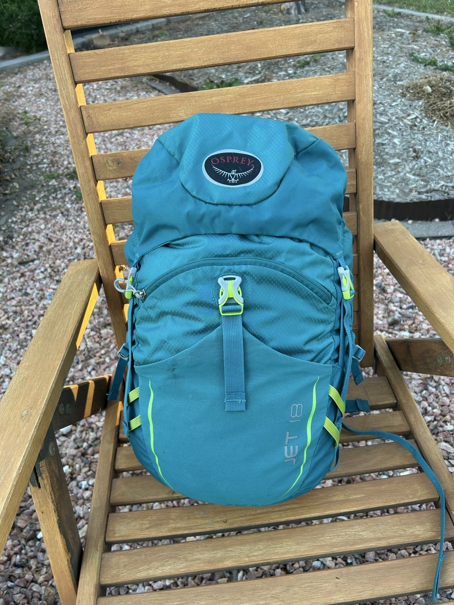 Kids daypack Osprey Jet 18, lightly used