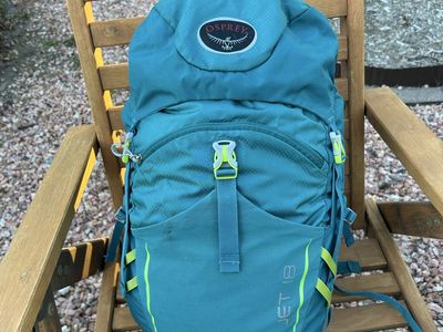 Kids daypack Osprey Jet 18, lightly used