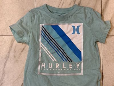 Hurley Size 5–6 T-Shirt