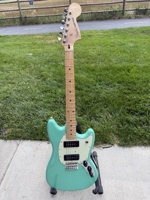 MINT/UNPLAYED Fender Player Mustang 90 in Sea Foam Green– Discontinued (Bought direct from Fender in 2020)