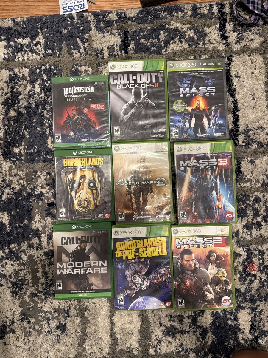 Xbox One & Xbox 360 Video Game Lot - 9 Games (Call of Duty, Mass Effect Trilogy, Borderlands)