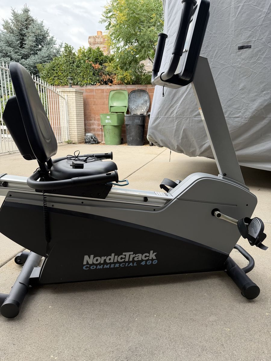 NordicTrack Commercial 400 Recumbent Exercise Bike - Magnetic Resistance