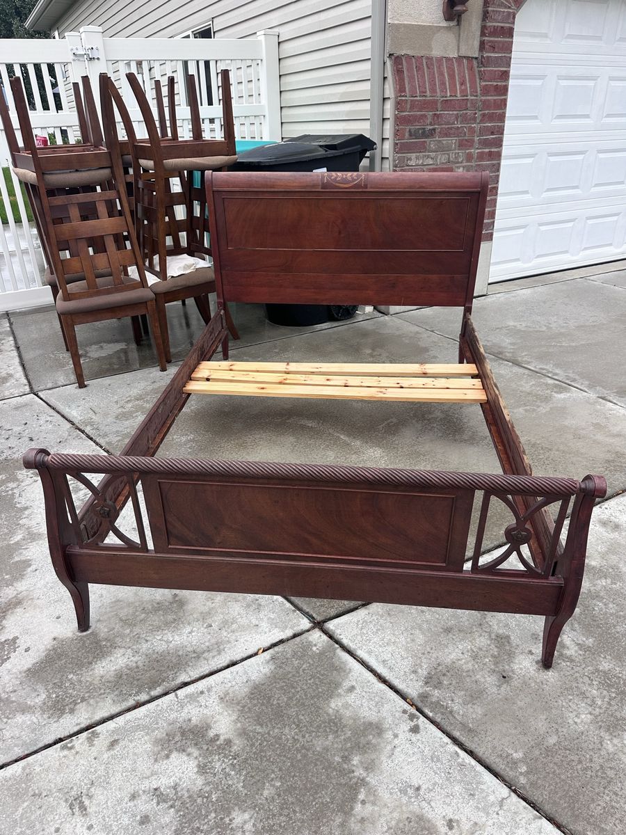 FULL Wooden Sleigh Bed Frame with Slats
