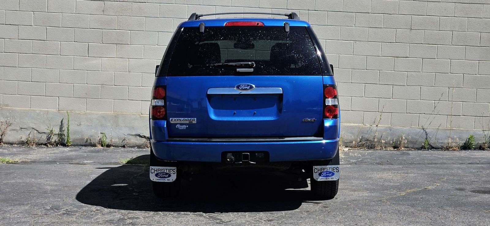 Main image 4