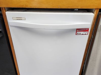 LOW PRICE GUARANTEED! WHIRLPOOL WHITE DISHWASHER