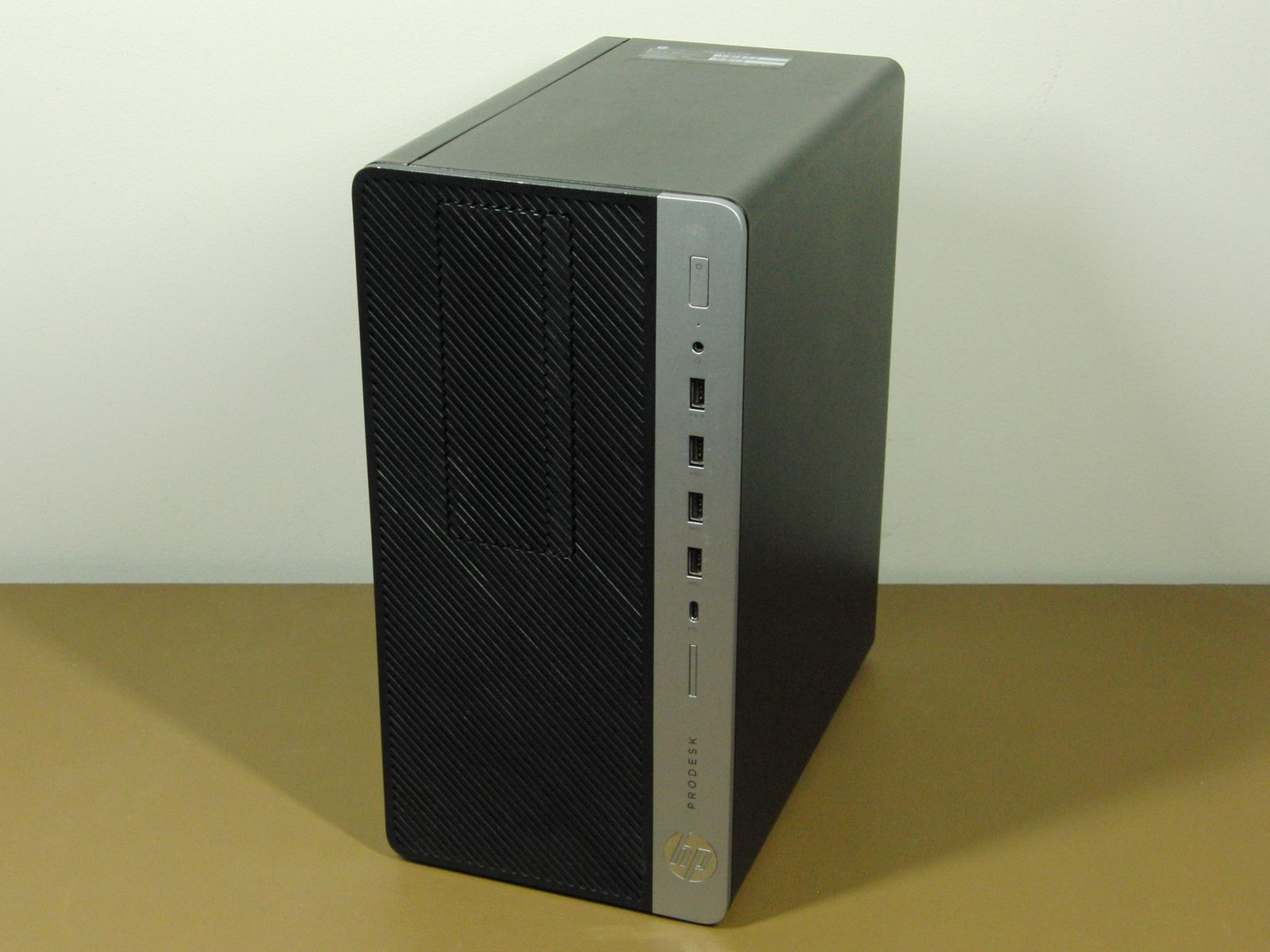 HP ProDesk 600 G4 MT i7 8700 256GB SSD / 1TB 16GB RX550 4GB