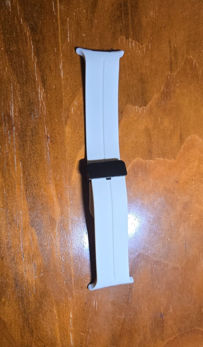 Silicone Watch Strap with Folding Magnetic. Compatible with Samsung Galaxy.