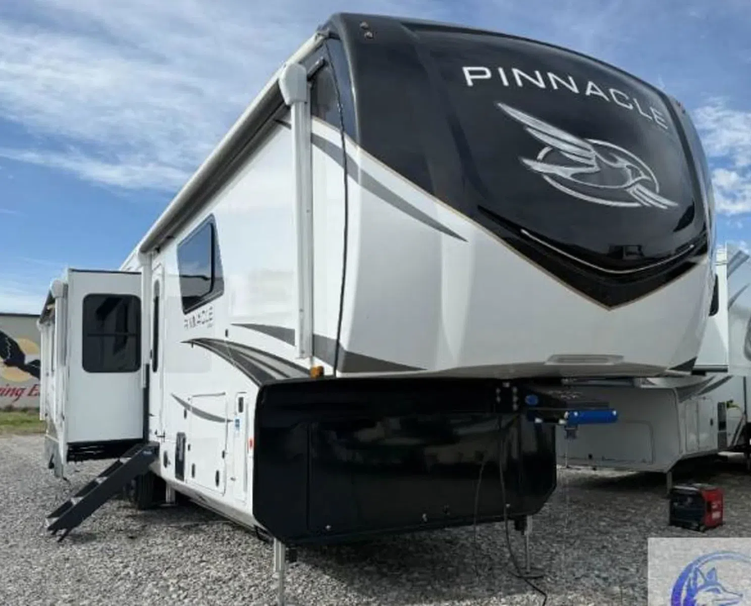Used 2024 Thor Jayco Pinnacle 38FBRK