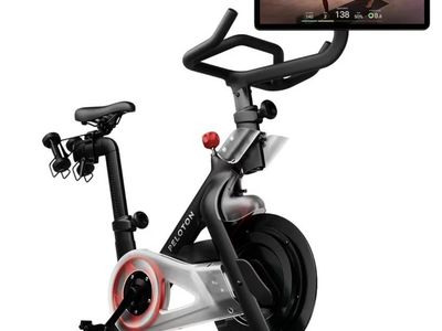 Peloton Bike Gen 2 Brand New!