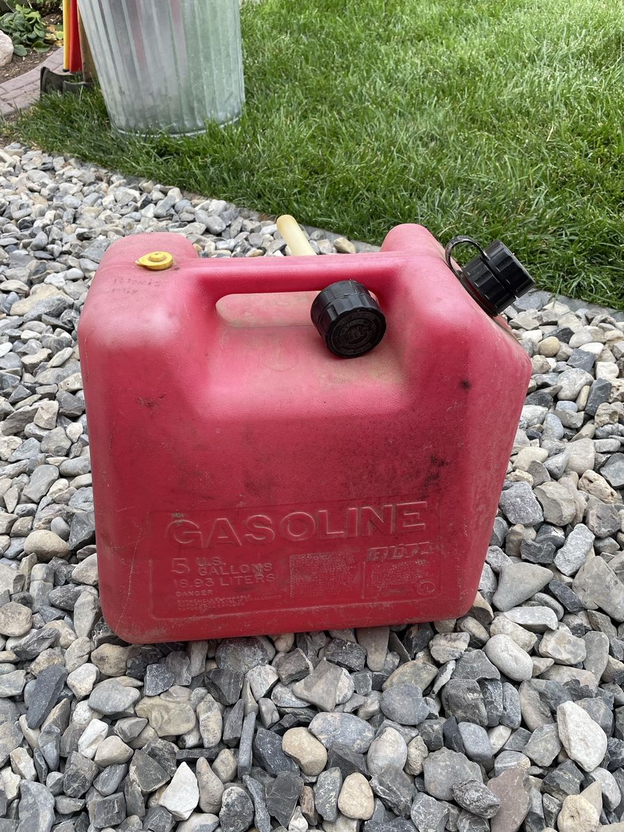 Gas can five gallons