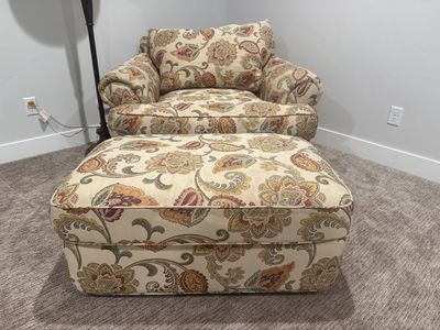 Chair and Automan