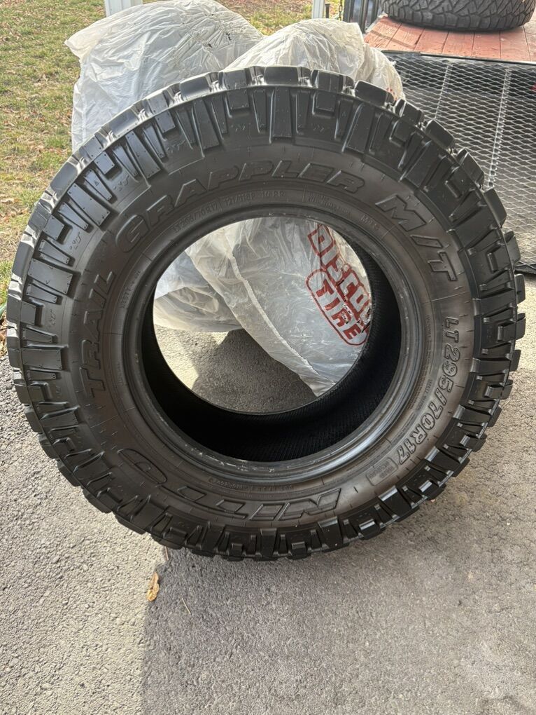 Nitto Trail Grappler 295 70 17