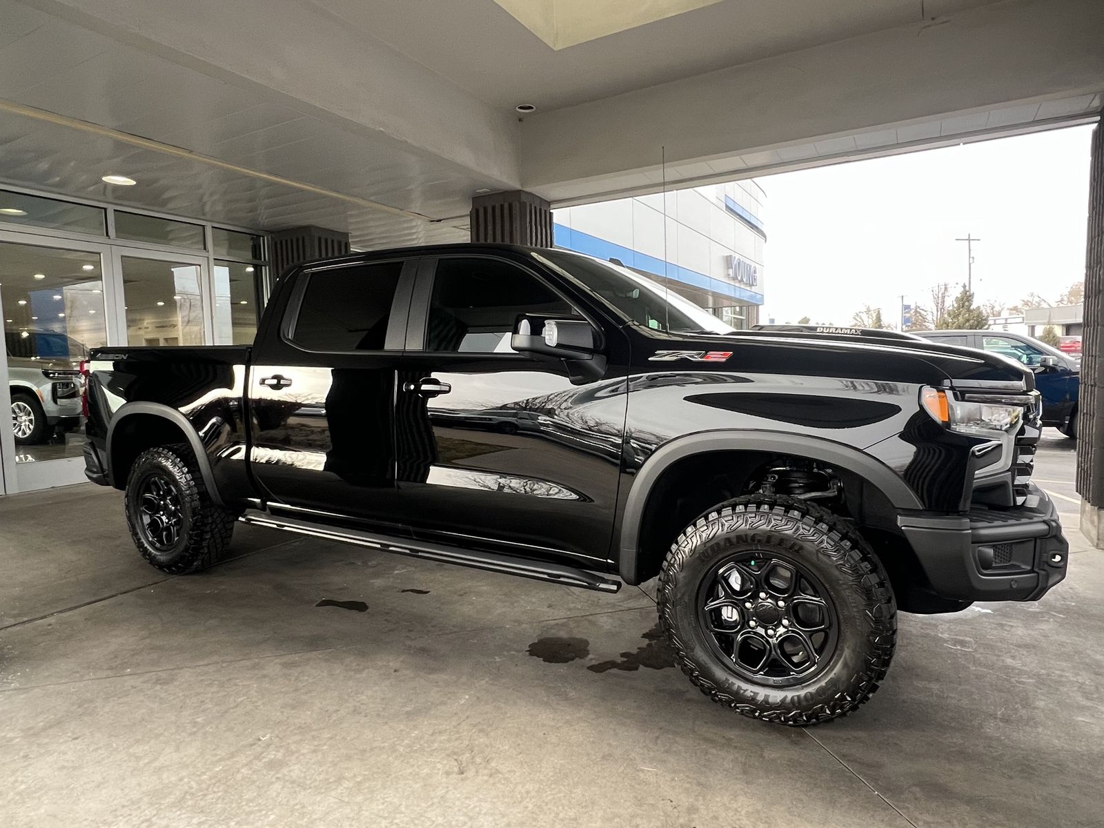 2025 Chevrolet Silverado 1500 ZR2