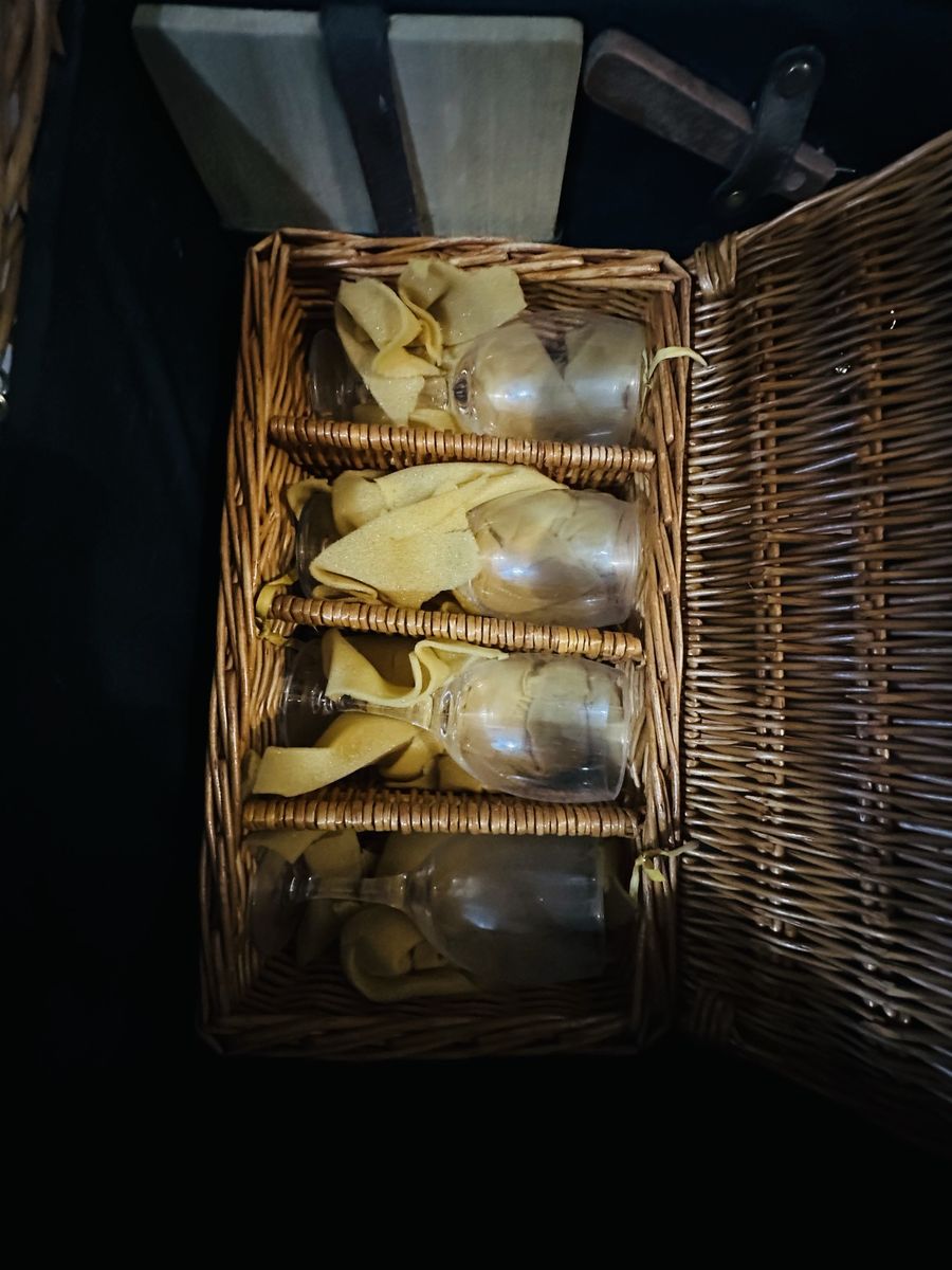 Main image 5