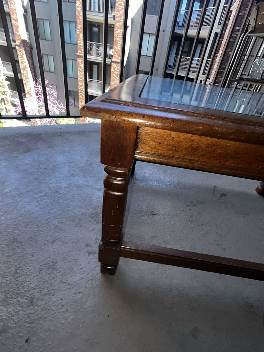Main image 3