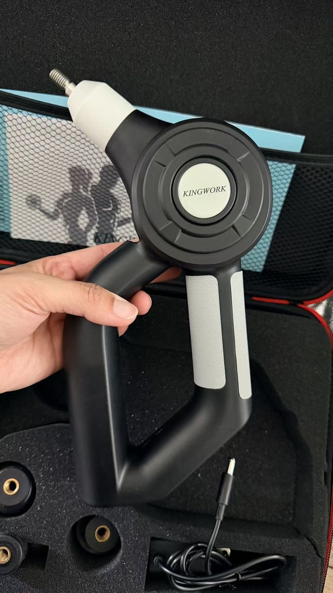 New in box massager but couldn't work (10 left)