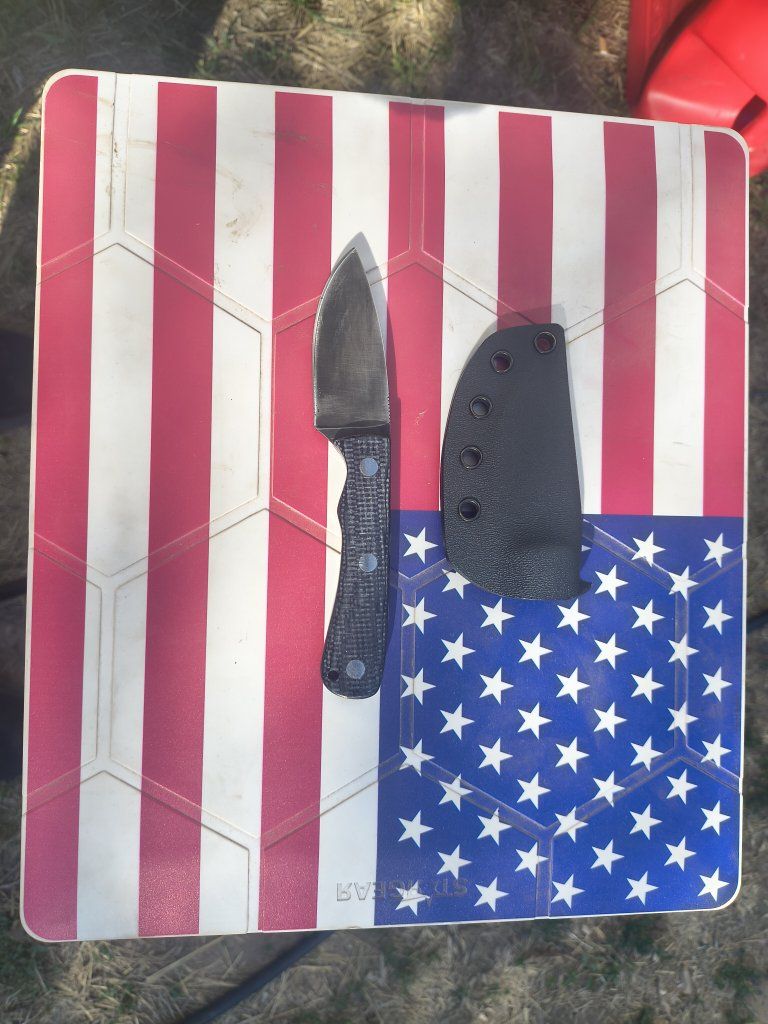 Fixed Blade Outdoor Hunting Knife with Black Micarta Handle and Kydex Sheath