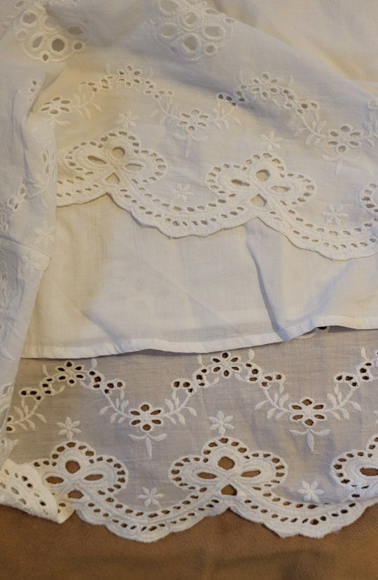 Main image 3