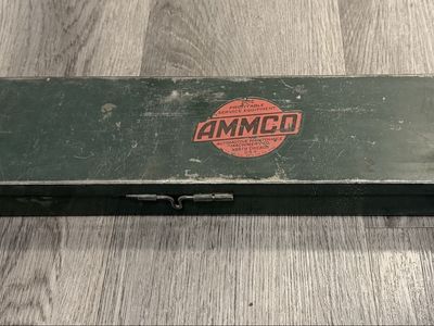 Vintage 1946-1947 AMMCO No. 1 Small Bore Hone Kit