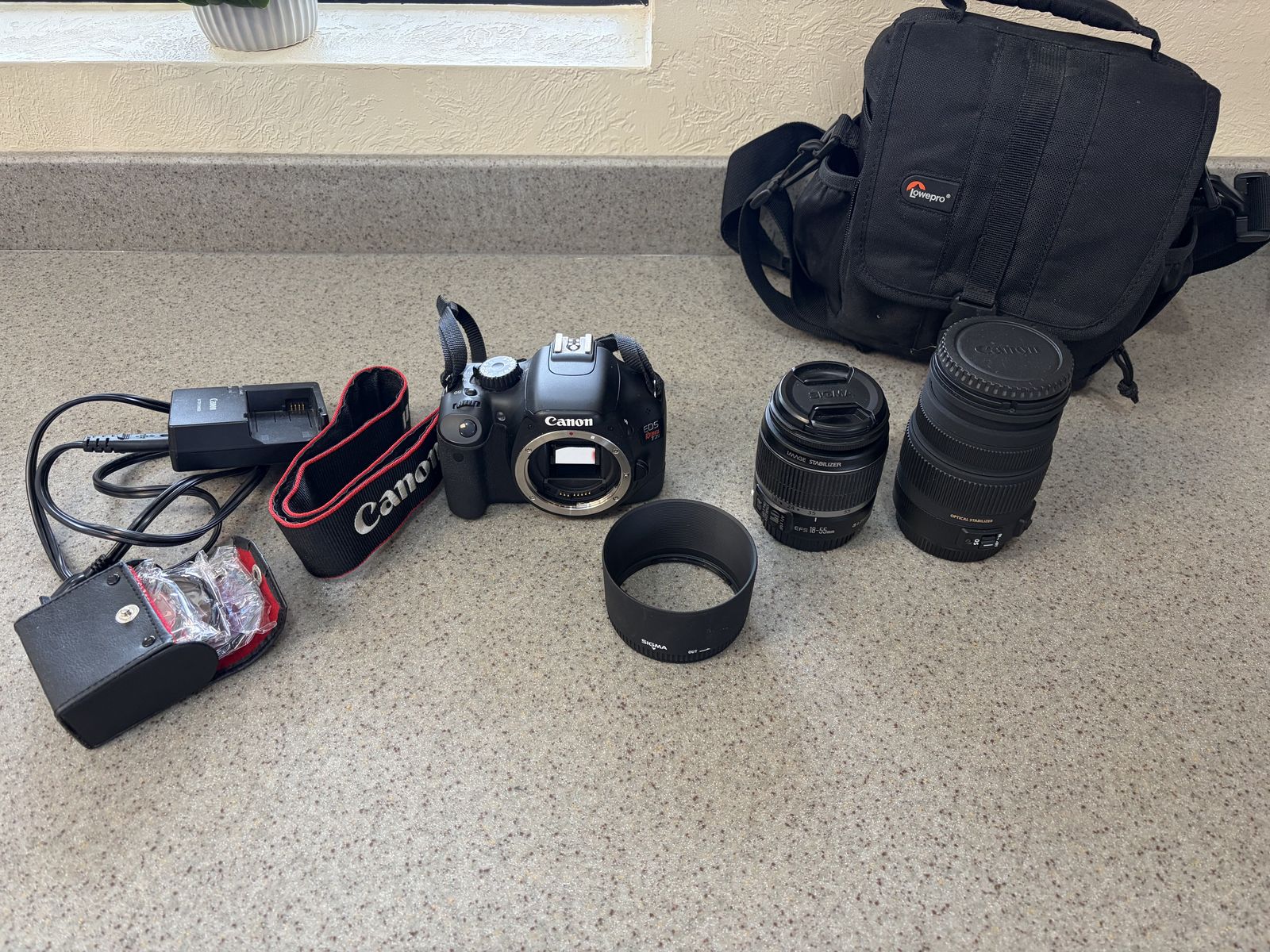 Canon EOS Rebel T2i 18MP DSLR Camera With Accessories