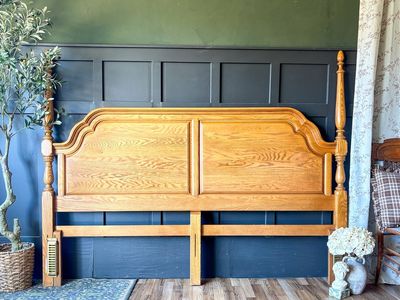 *FREE DELIVERY* Vintage Oak King Arched Headboard