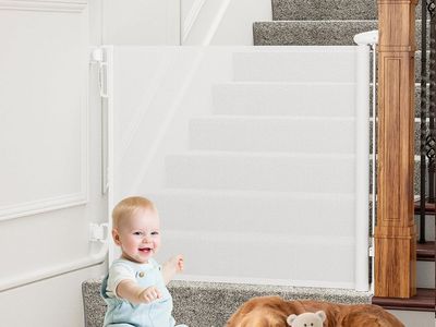 54"x33" Retractable Baby Gate, No Drilling, White
