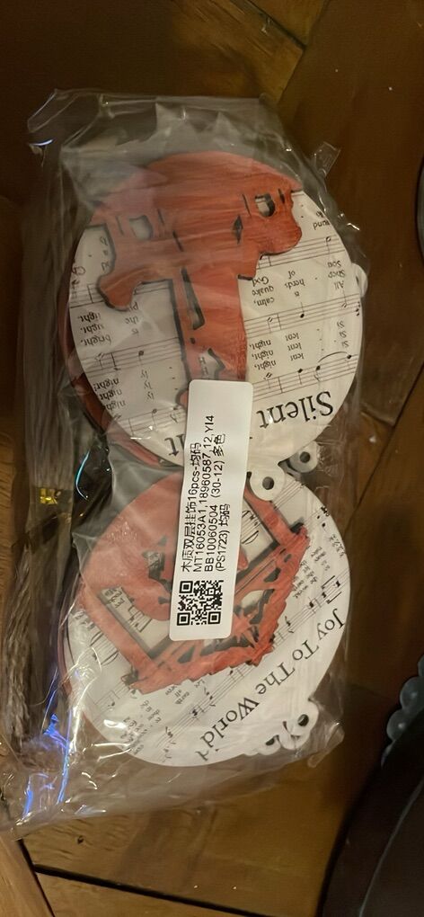 16 CHRISTMAS SHEET MUSIC HANGING WOODEN ORNAMENTS