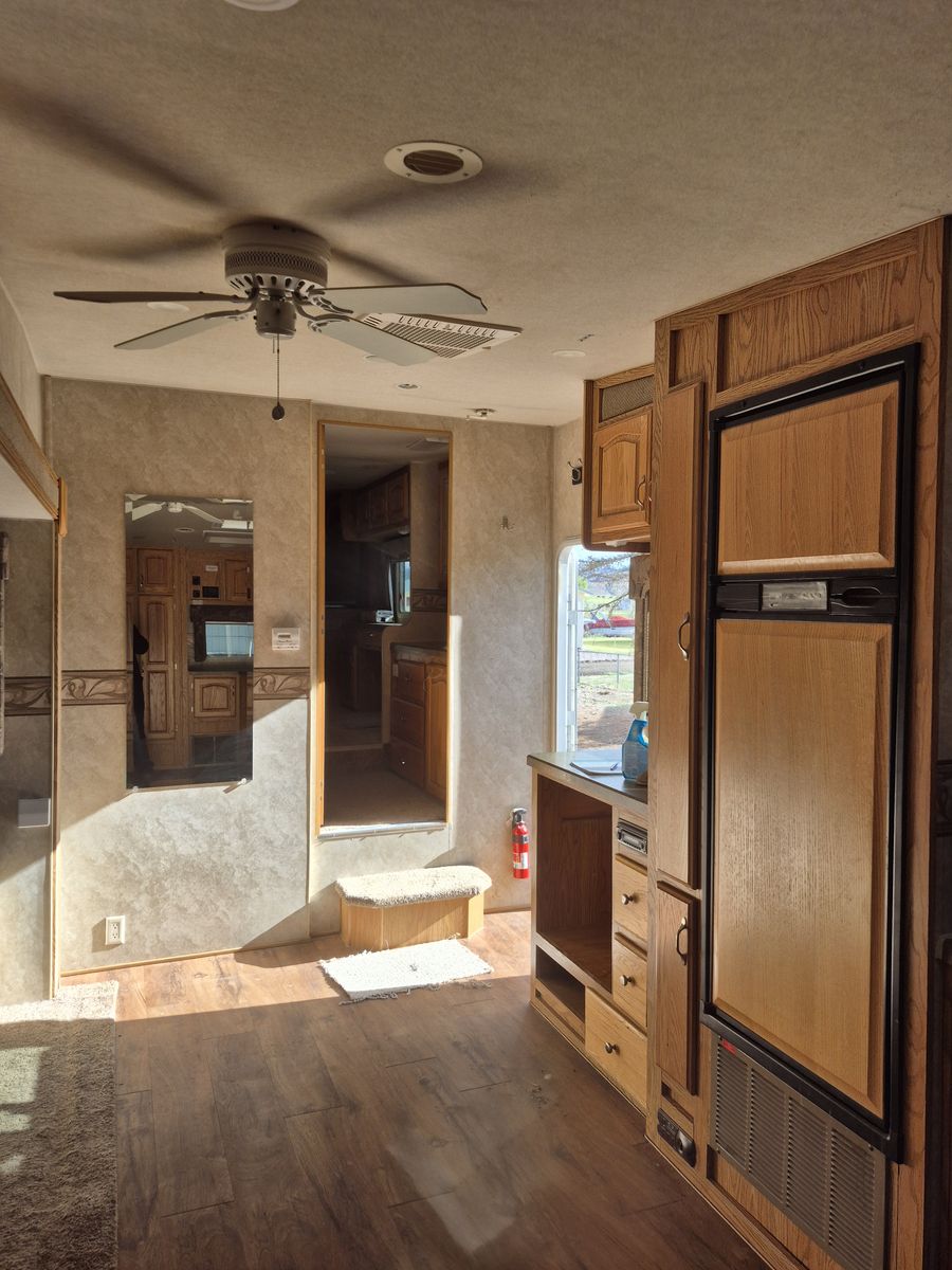 Main image 5