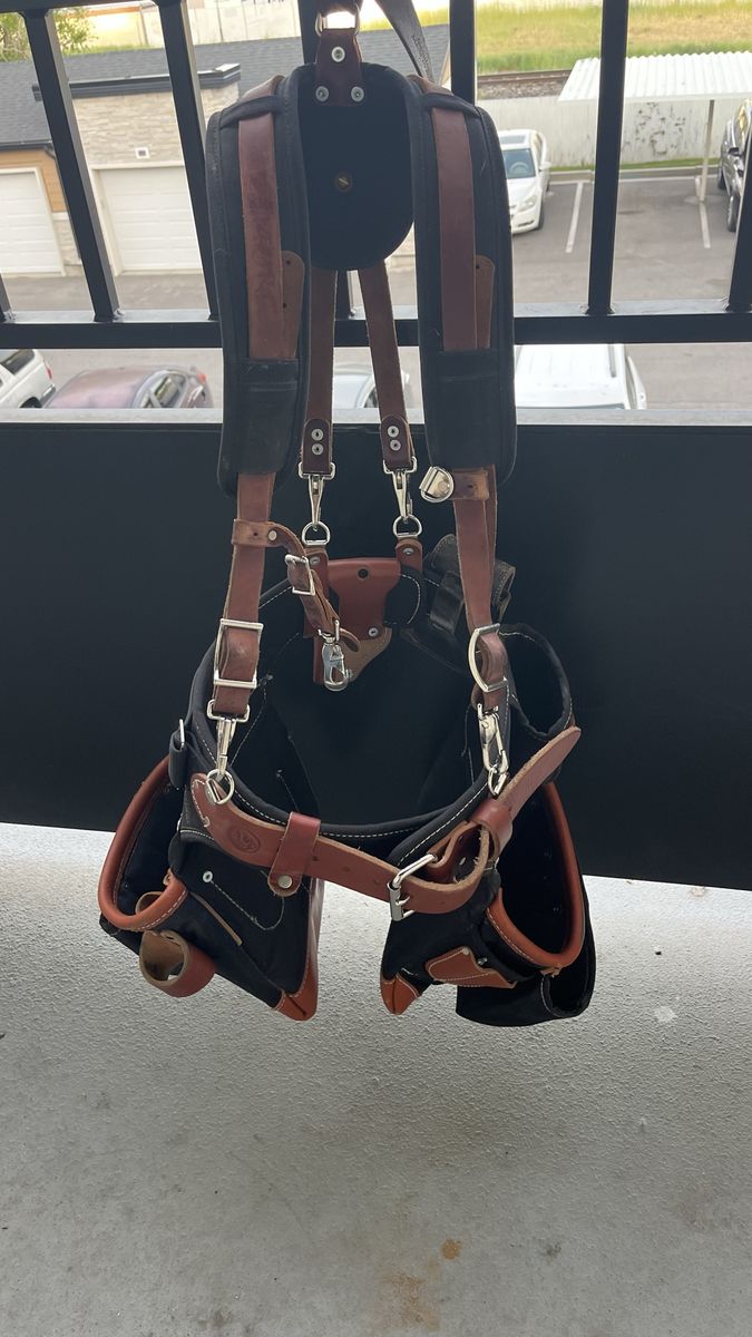 Occidental leather tool bags