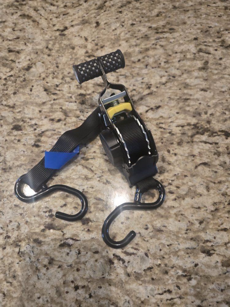Black Heavy-Duty Retractable Ratchet Strap with S-Hooks 10ft