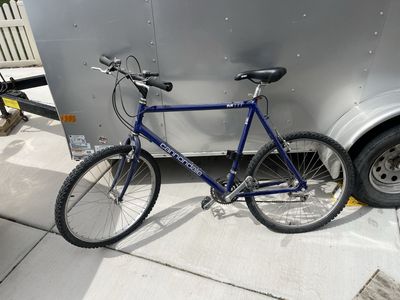 Cannondale m300 Mountain Bike