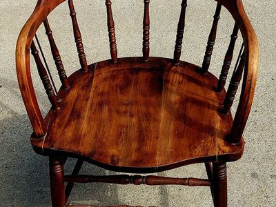 Antique Oak Murphy Captain's Chair
