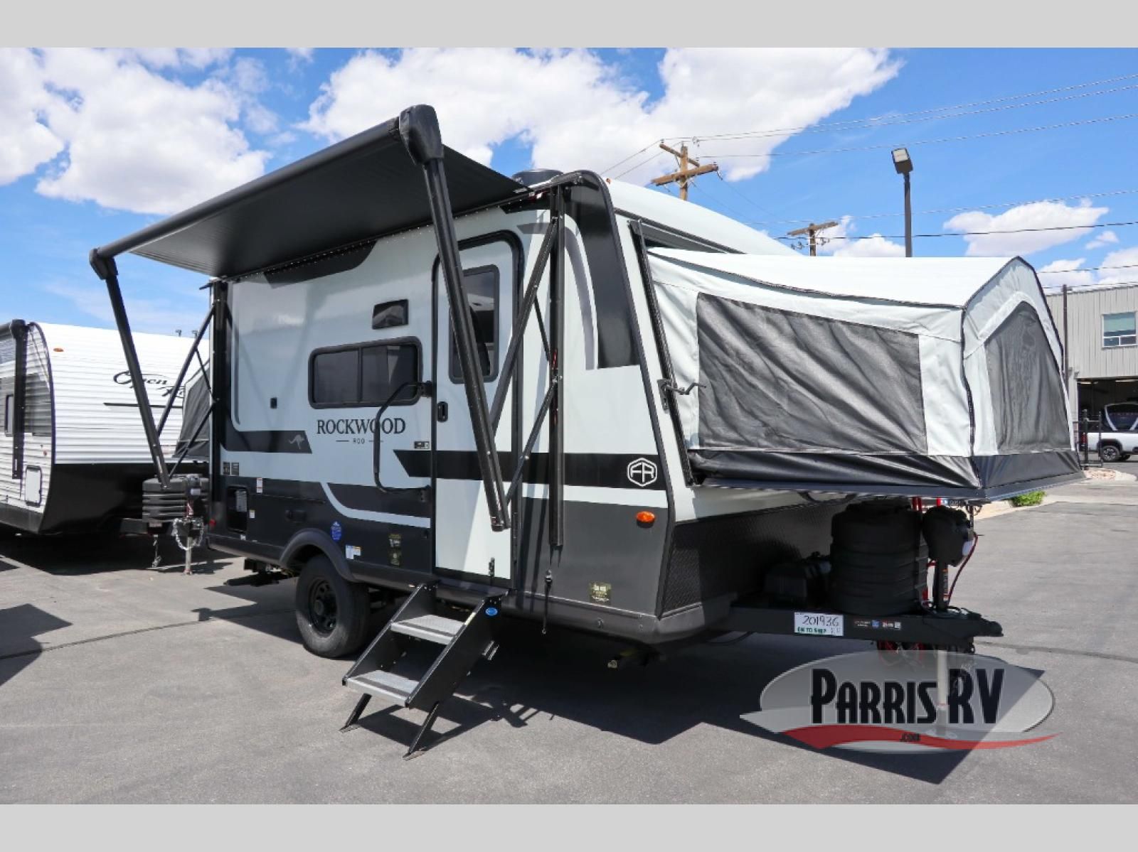 New 2026 Forest River RV Rockwood Roo 17E